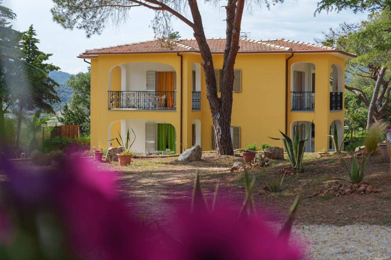 Villa Villino Nel Bosco Capoliveri  Exterior foto